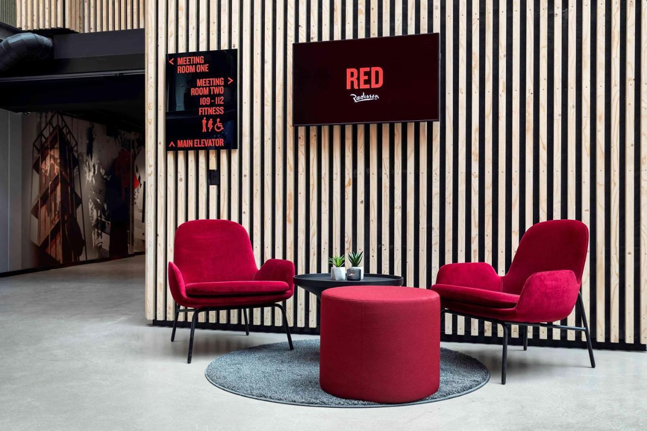 Radisson Red 4*