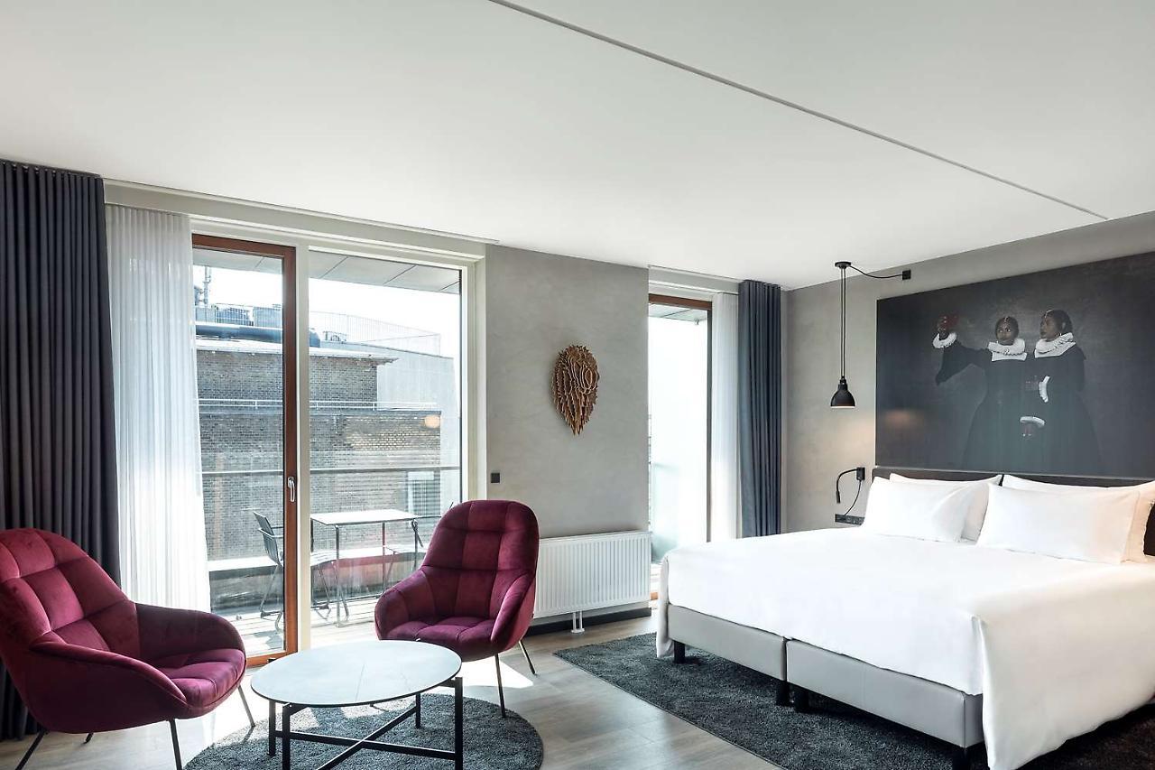 Radisson Red Отель 4*